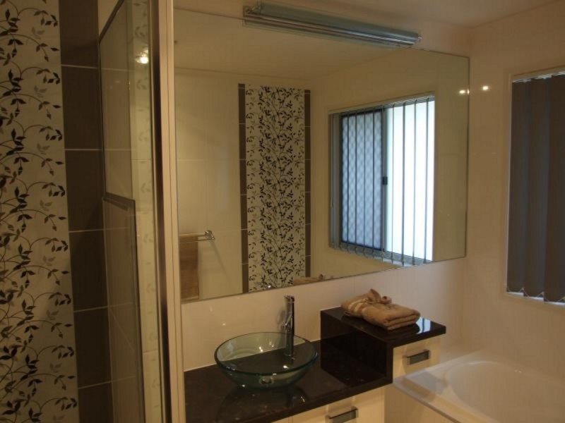 34 Jamie Crescent, Gracemere QLD 4702